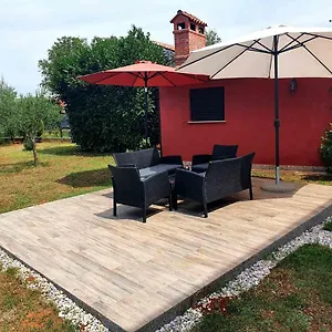 Artemida Apartment