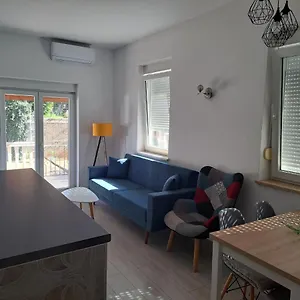 Apartman Luca Apartment