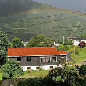 https://apt-koselig-kjellerleilighet.hotelsinbergen.net